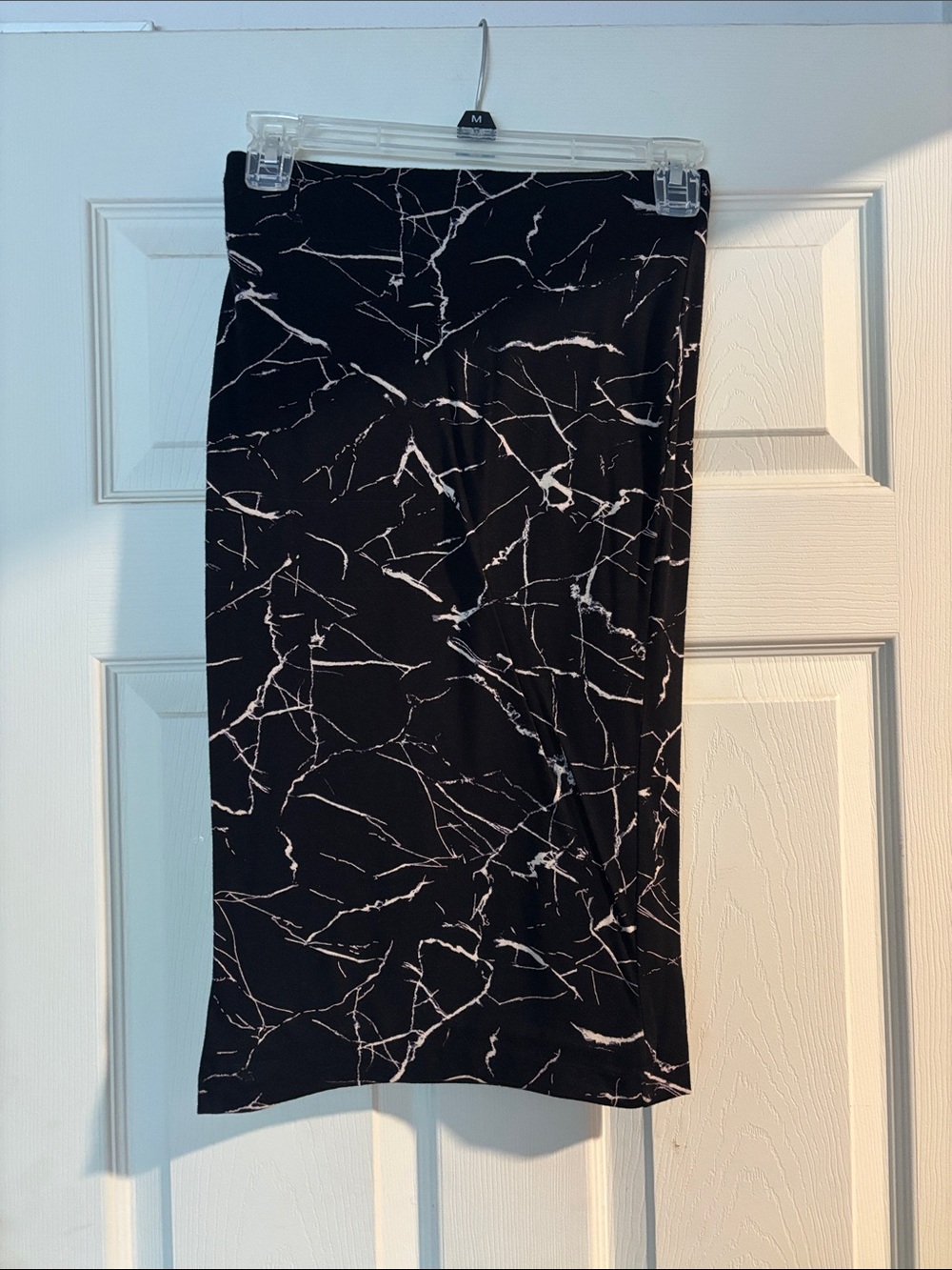 Basic Editions Black Marble-Print Pencil Skirt